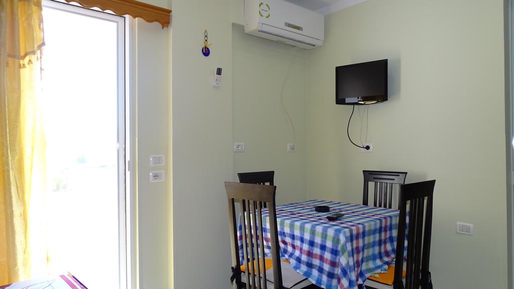 Modern Sea View Apartment Ksamil Exteriör bild